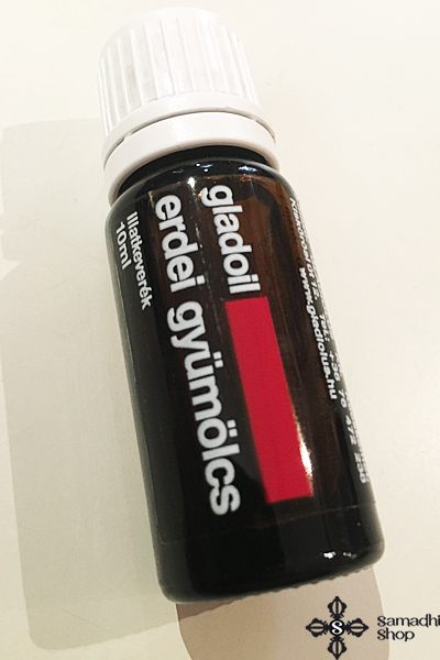 Erdei gyümölcs természetes illóolaj