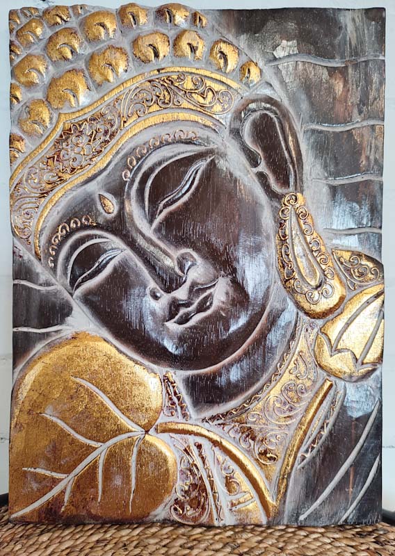 Buddha-fej-fali-fafaragas.jpg