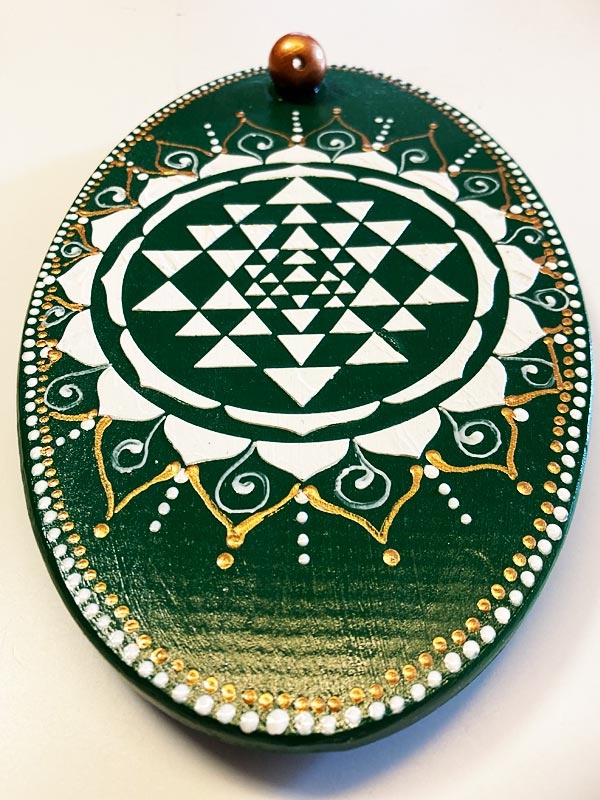 Srí Yantra Mandala mintás kézműves füstölő égető tálka